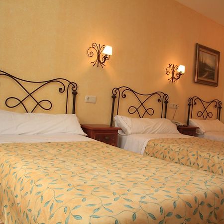 Puebla de Arenoso Hotel Abadia מראה חיצוני תמונה