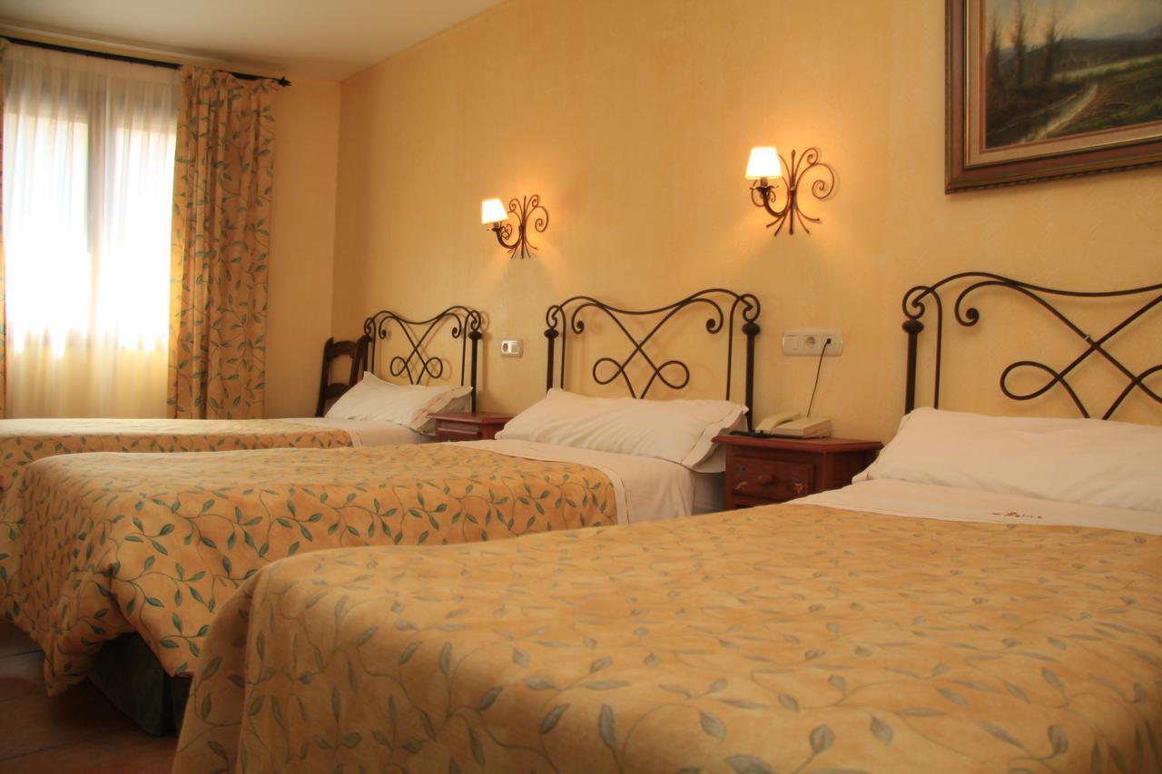 Puebla de Arenoso Hotel Abadia מראה חיצוני תמונה